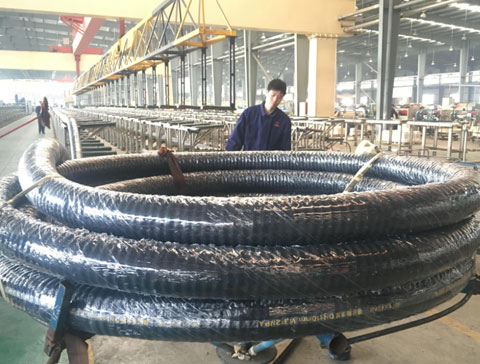 選購(gòu)UPE耐磨水泥軟管時(shí)需要考慮的重要因素